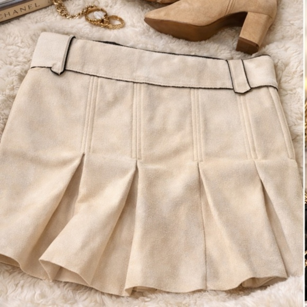 ZARA Cream Faux Suede Structured Mini Skirt • Luxury Minimalist